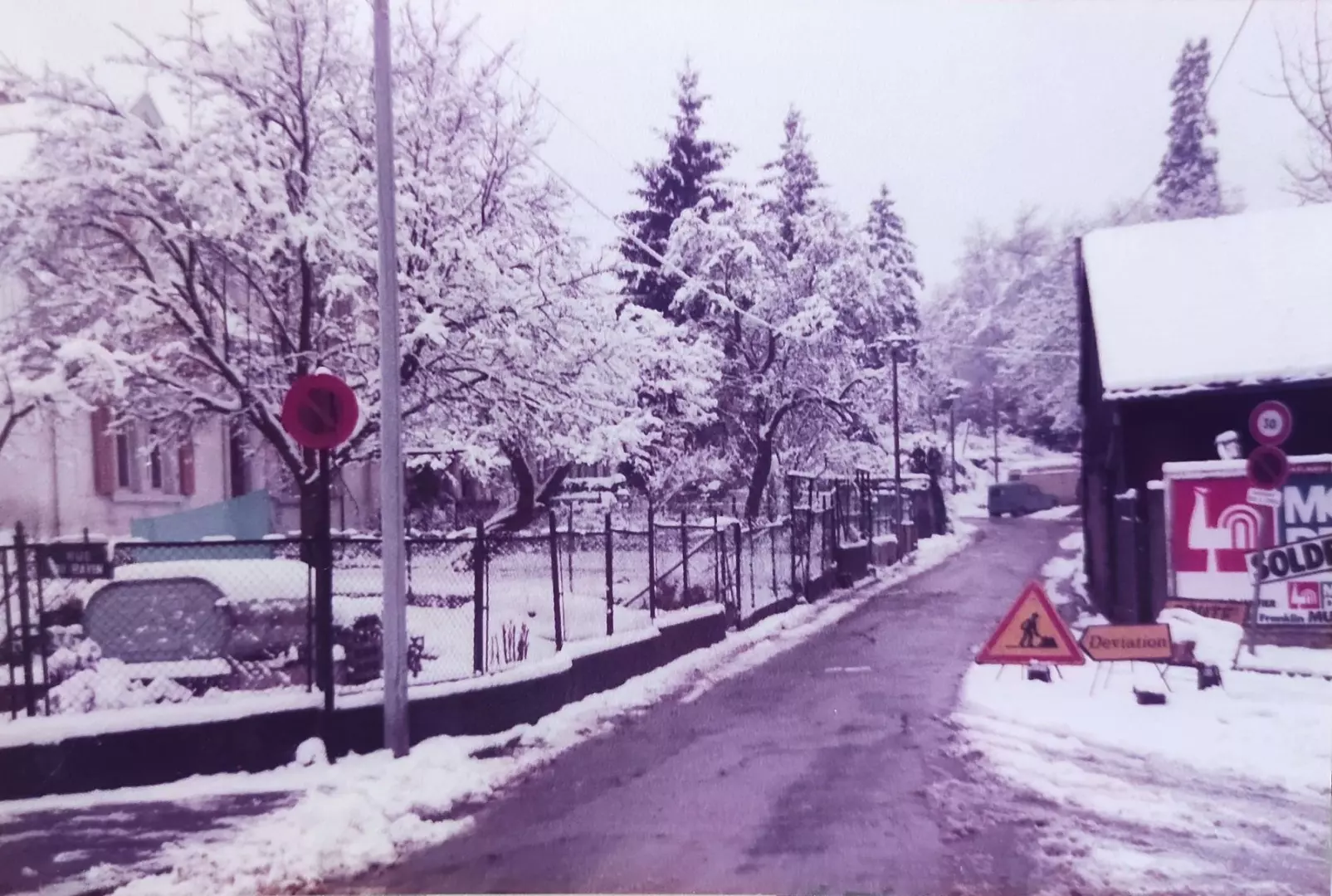 Photo de ANTENNE RUE DU RAVIN